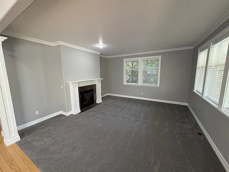 2504 Fir Crest Blvd — Photo 7