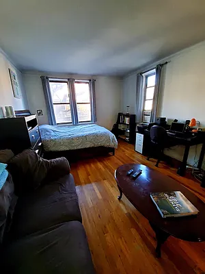 Sold by The Realty Depot | media 6