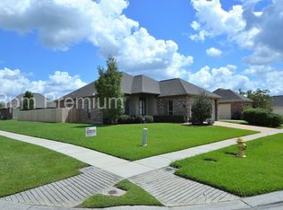 2625 Colonial Way, Zachary, LA 70791