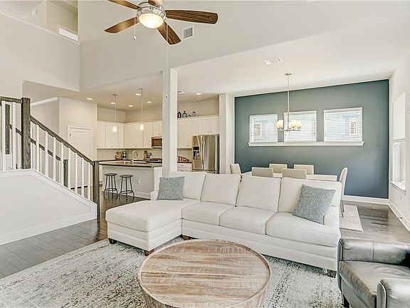 2nd image of 5820 Harper Park Dr Unit 9