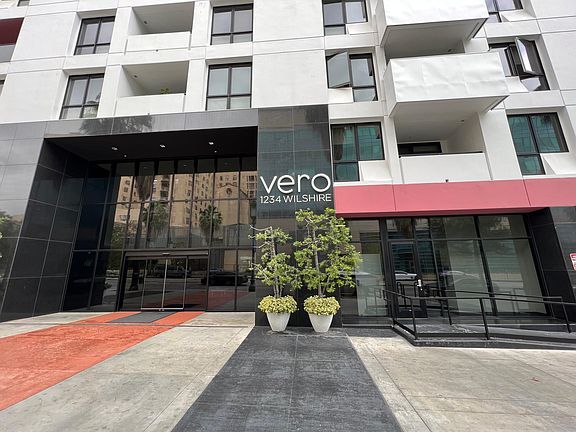 2nd image of 1234 Wilshire Blvd APT 524