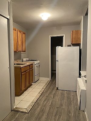 1st image of 113 E 119th St #1A