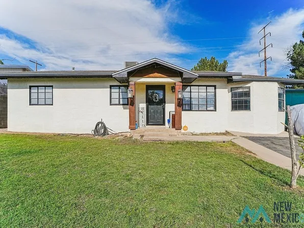 320 Nelson St, Carlsbad, NM 88220