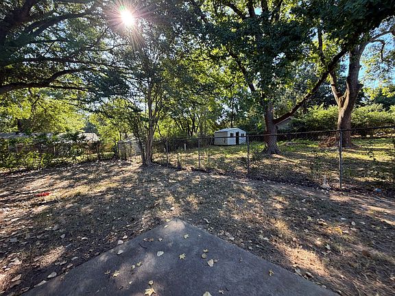 3rd image of 6130 Tulane Rd