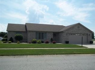 1930 Lucas Pkwy, Lowell, IN 46356