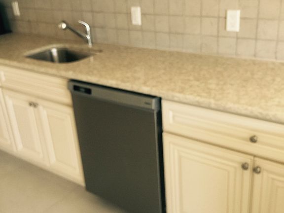 2nd image of 2620 23rd Ave APT 2F