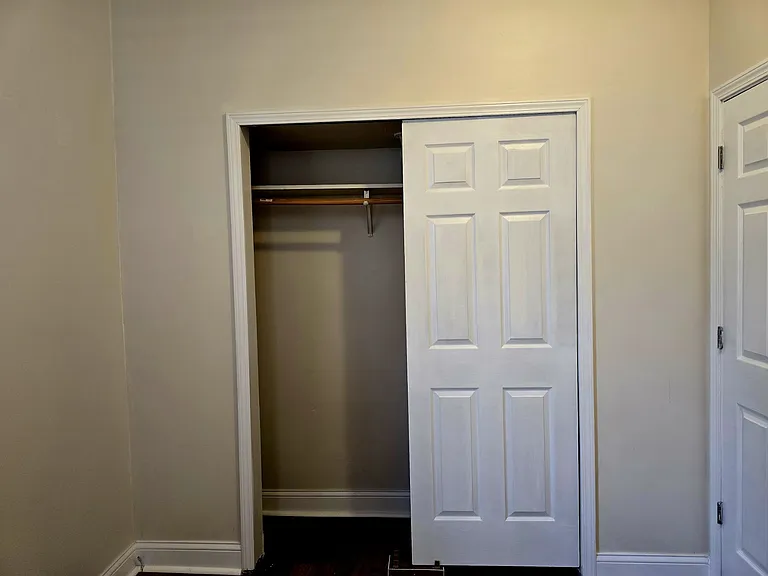 1009 S Claremont Ave #1 — Photo 12