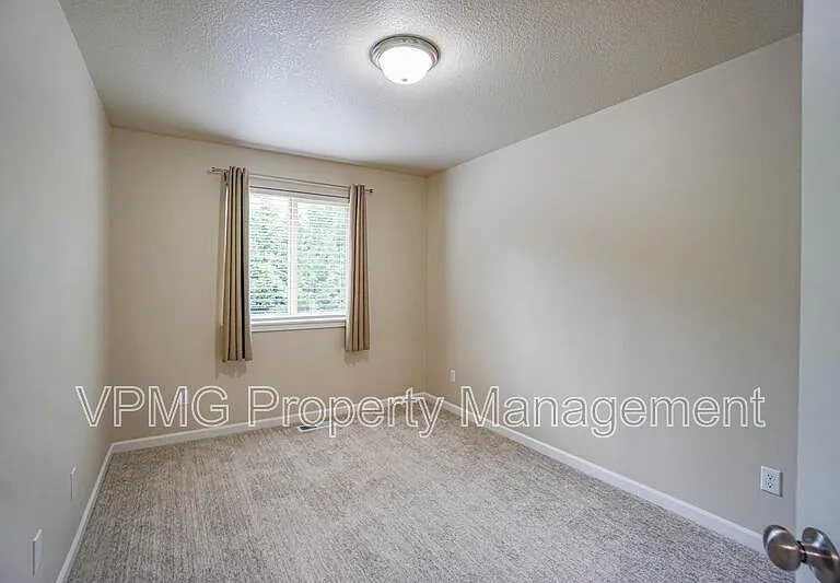 3620 NW 122nd St — Photo 34