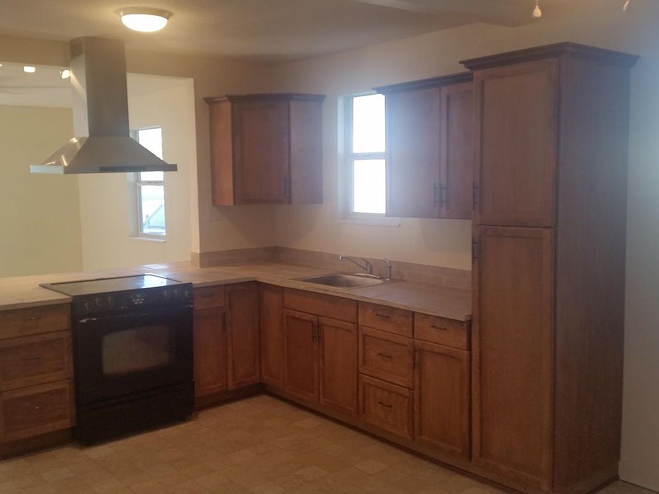 1st image of 263 SW Arlington Blvd