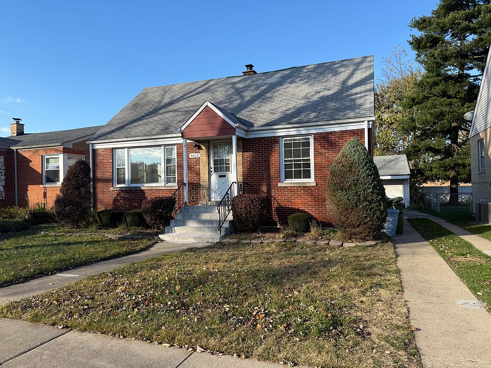 1st image of 4612 W 97th Pl