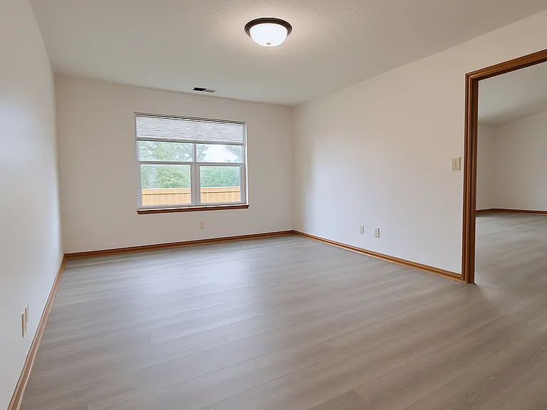3220 Hunter Rd — Photo 8