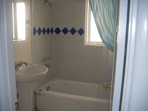 2nd image of 4567 1/2 Felton St