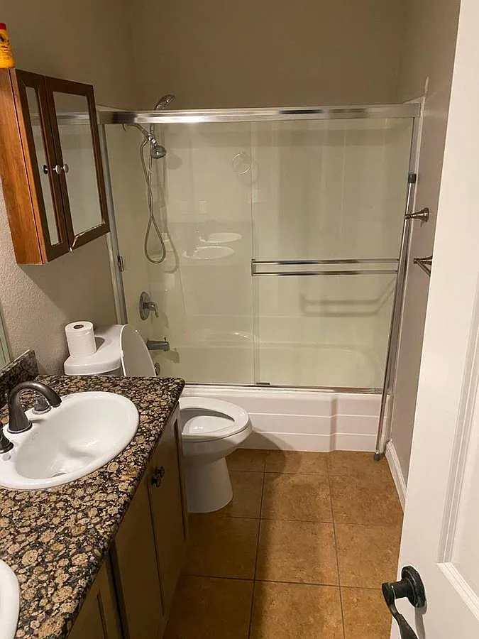 2 bed, 1.5 bath, 1120 sqft, $3,000 — Photo 2
