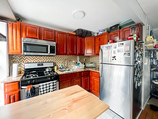 Rented by EXR | media 11