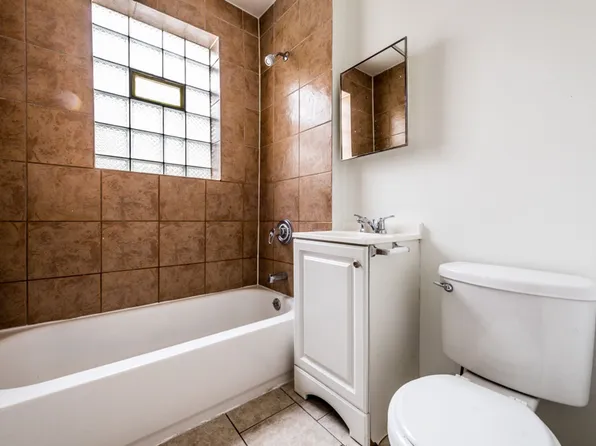 5800-04 S Artesian Ave Chicago, IL 60629, 5800-04 S Artesian Ave #2433-2, Evergreen Park, IL 60805