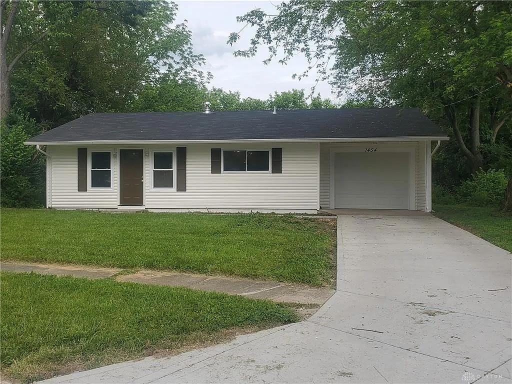 1454 Hullway Ct photo 1