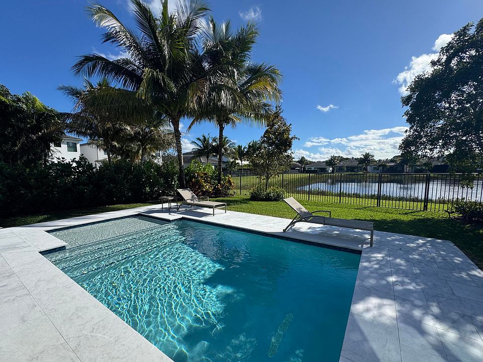 1st image of 8606 Tower Bridge Court