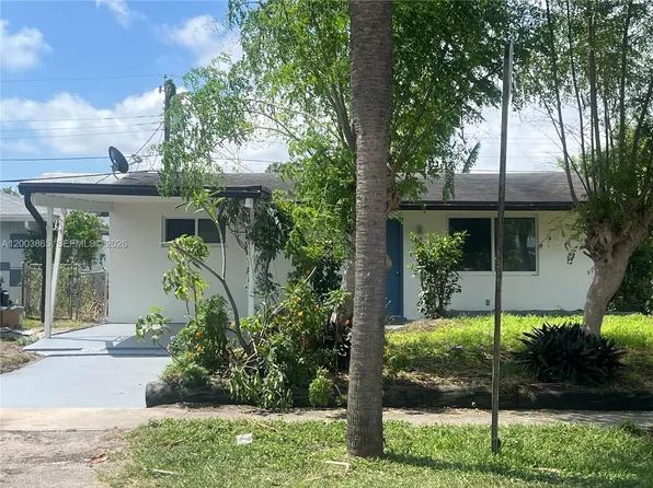 753 SW 3rd St, Dania, FL 33004