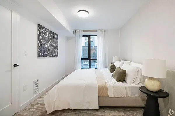Bedroom, photo 3