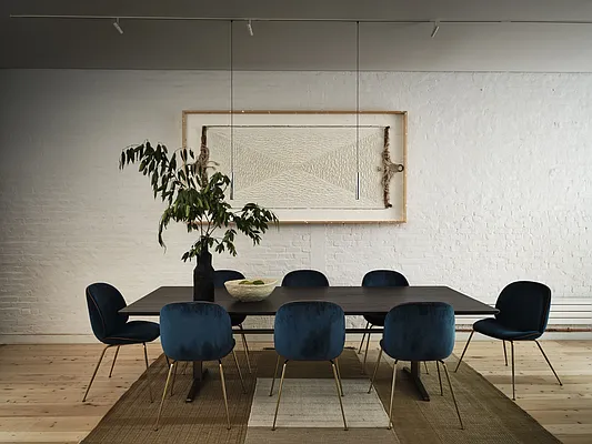 Sold by Compass | media 9