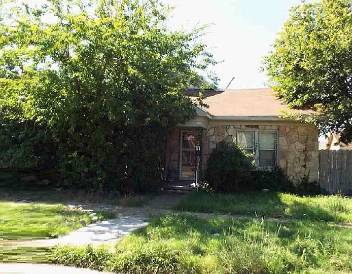 1st image of 1933 N 2nd St