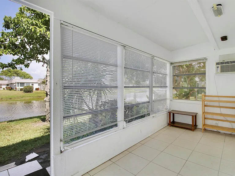 175 Valencia Dr #H — Photo 15