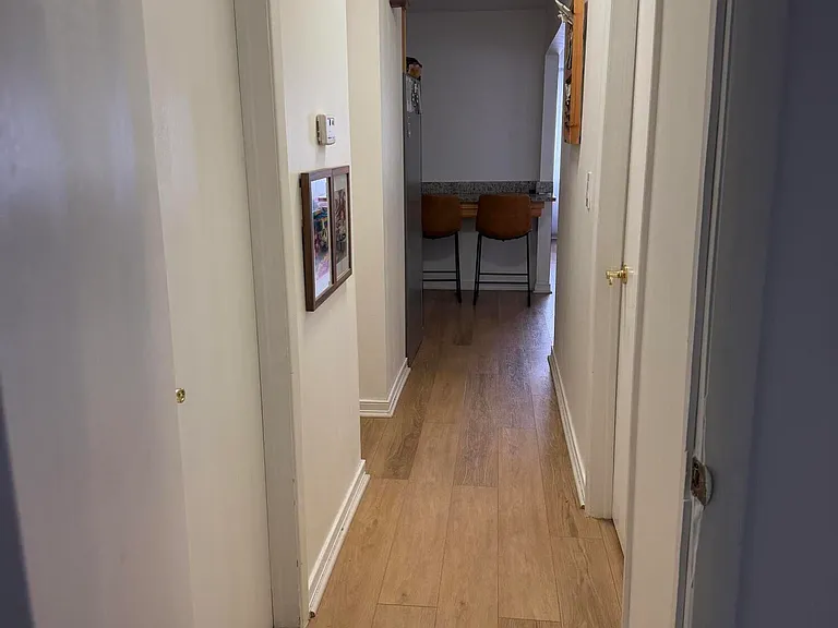 284 Fairbanks Ave — Photo 10