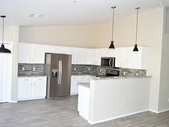 5th image of 4326 E Meadow Creek Way