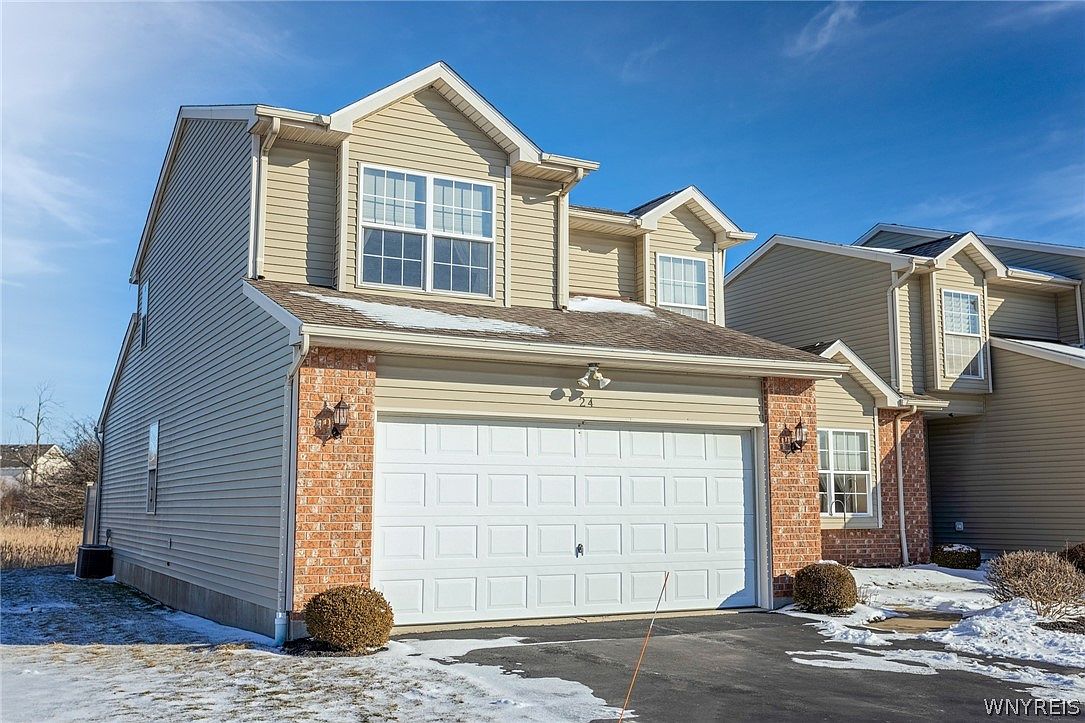 24 Hedge Ln, Lancaster, NY 14086 Zillow