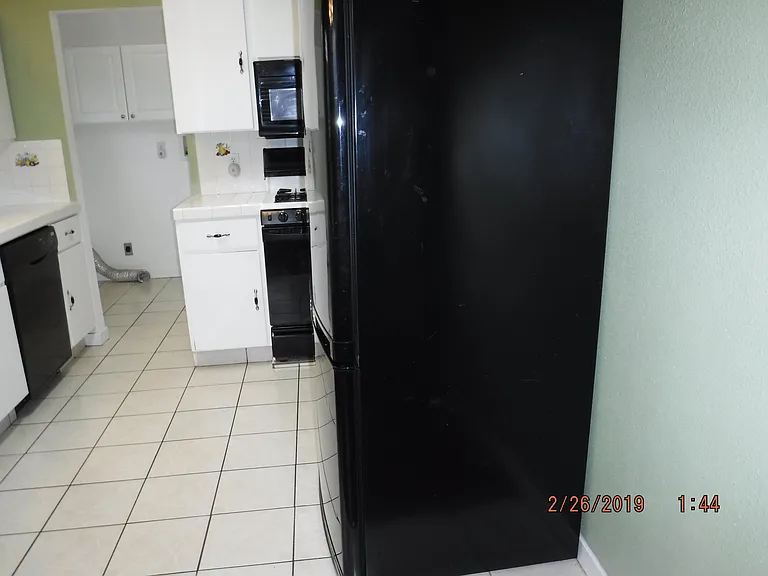 905 Orange St — Photo 11