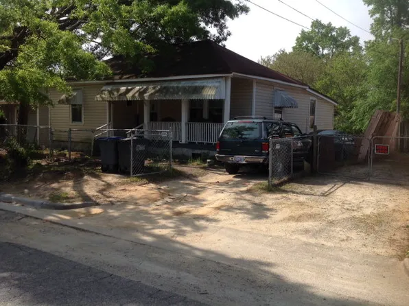 215 Cedar St, Rocky Mount, NC 27803