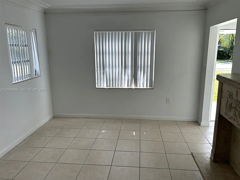 9808 NW 2nd Ave — Photo 4