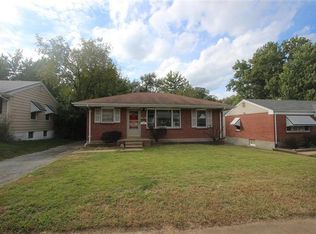 185 De Smet Dr, Florissant, MO