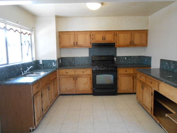 2nd image of 1363 Orlando Dr