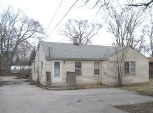 518 Montgomery Rd, Montgomery, IL 60538