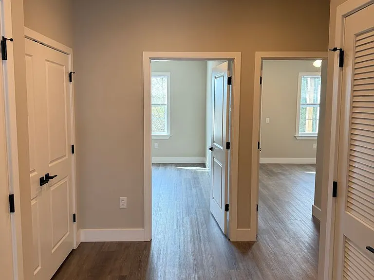 Salem Run Apartments Phase 2 — Photo 173