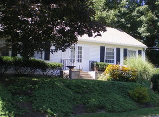 6 Becraft Ave, Hudson, NY 12534