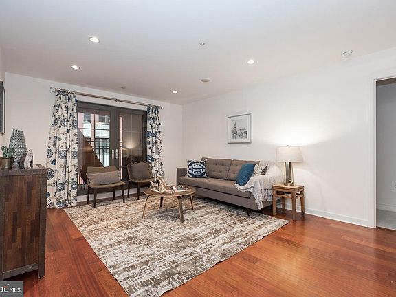 2nd image of 219-29 S 18th St #526