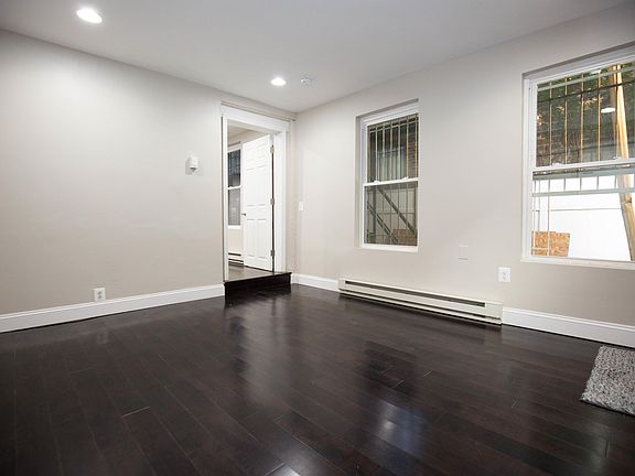 4th image of 1120 Spruce St #15293445