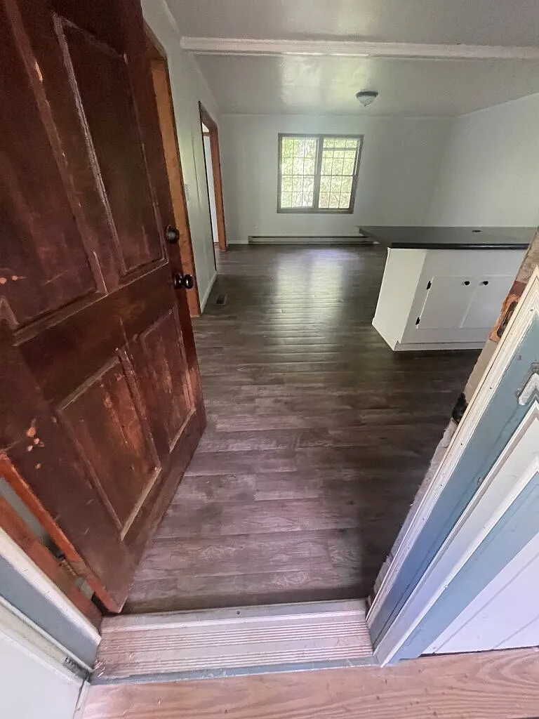 3 bed, 2.0 bath, $1,750 — Photo 2