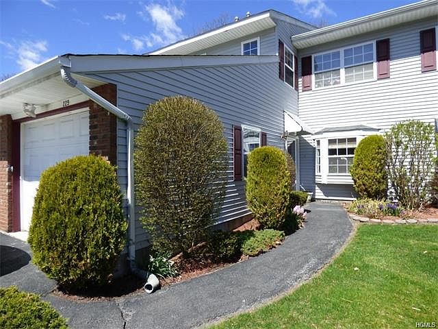 1st image of 225 Eagleton Dr