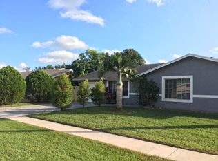 7320 NW 46th St, Lauderhill, FL 33319