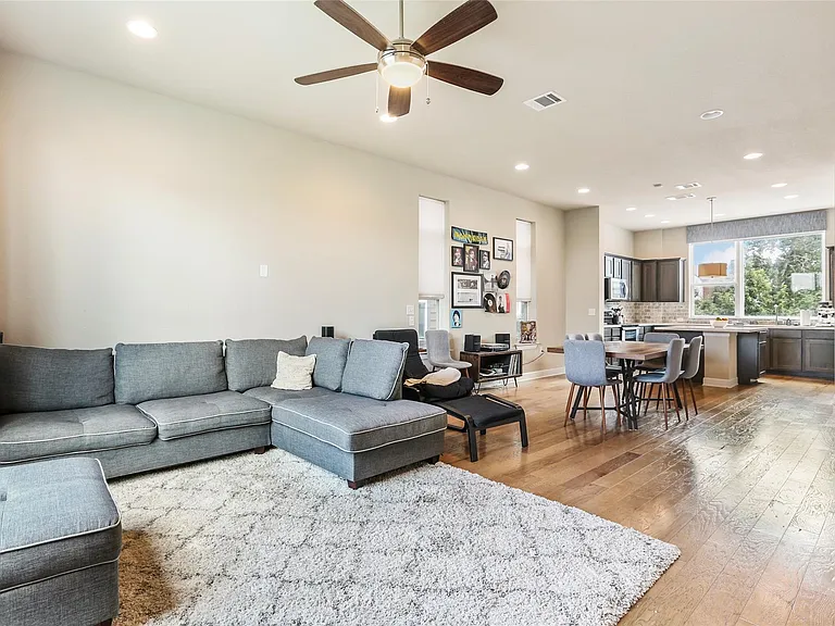 1416 Waterloo Shore Ln #3 — Photo 4