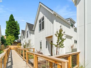 2283 N Humboldt St, Portland, OR 97217