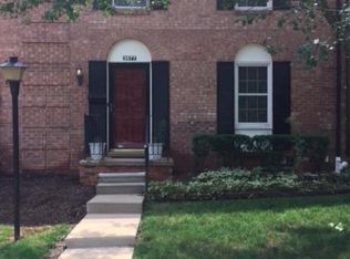 3577 Burbank Dr, Ann Arbor, MI 48105