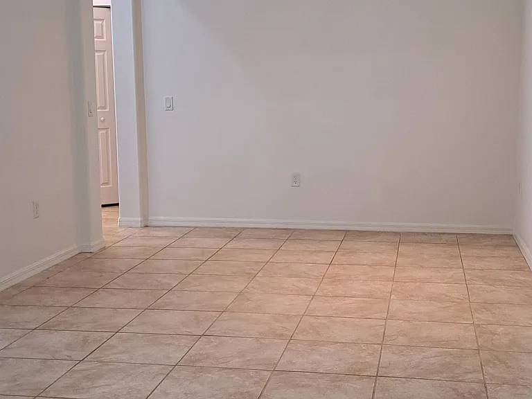 1117 Sexton Rd SW — Photo 14