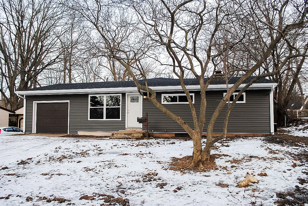3918 Miami St photo 1