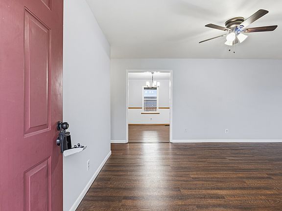 5th image of 4317 Valley Grove Dr