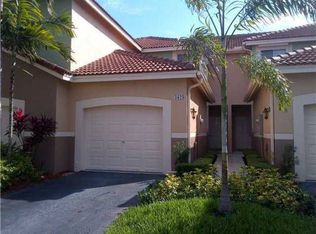 3828 San Simeon Cir, Fort Lauderdale, FL 33331