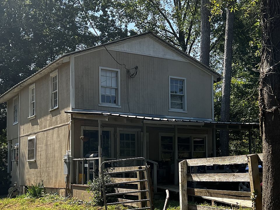 2nd image of 16485 Phillips Rd